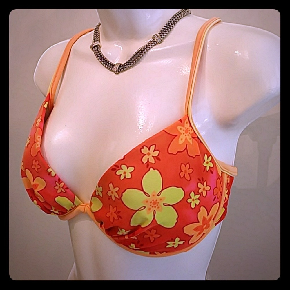 Bikini Top - Picture 2 of 5